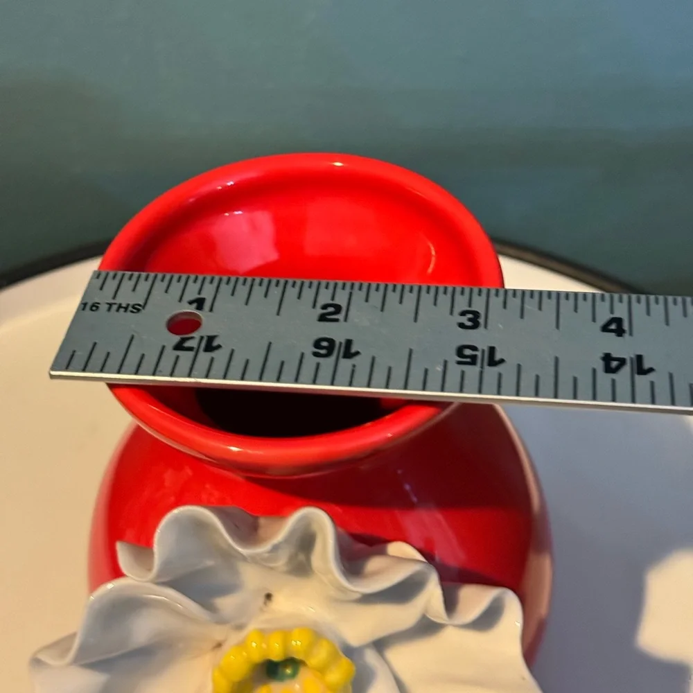 Anthropologie 3D White Poppy Red Ceramic Vase